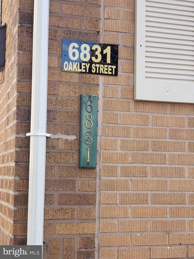 details with brick siding