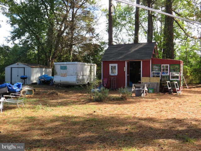 view of outdoor structure