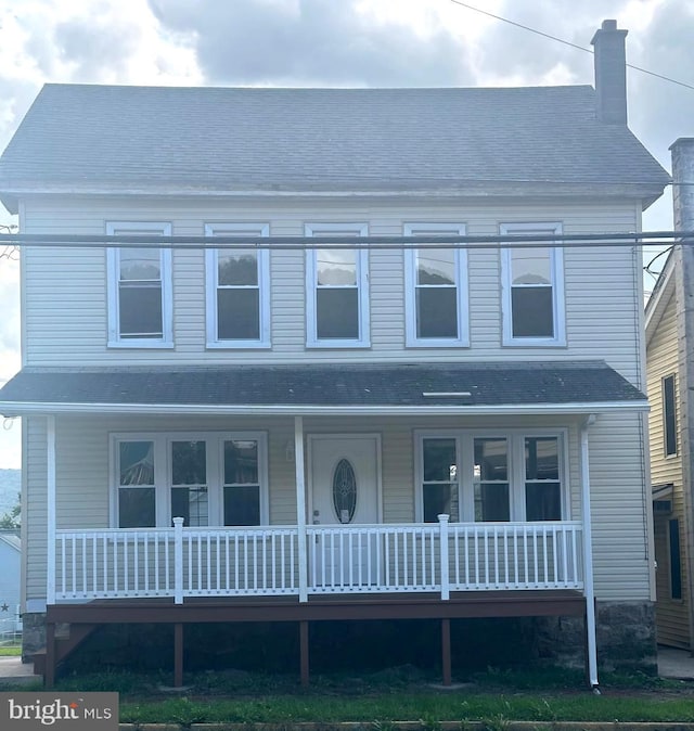 view of front facade with a porch