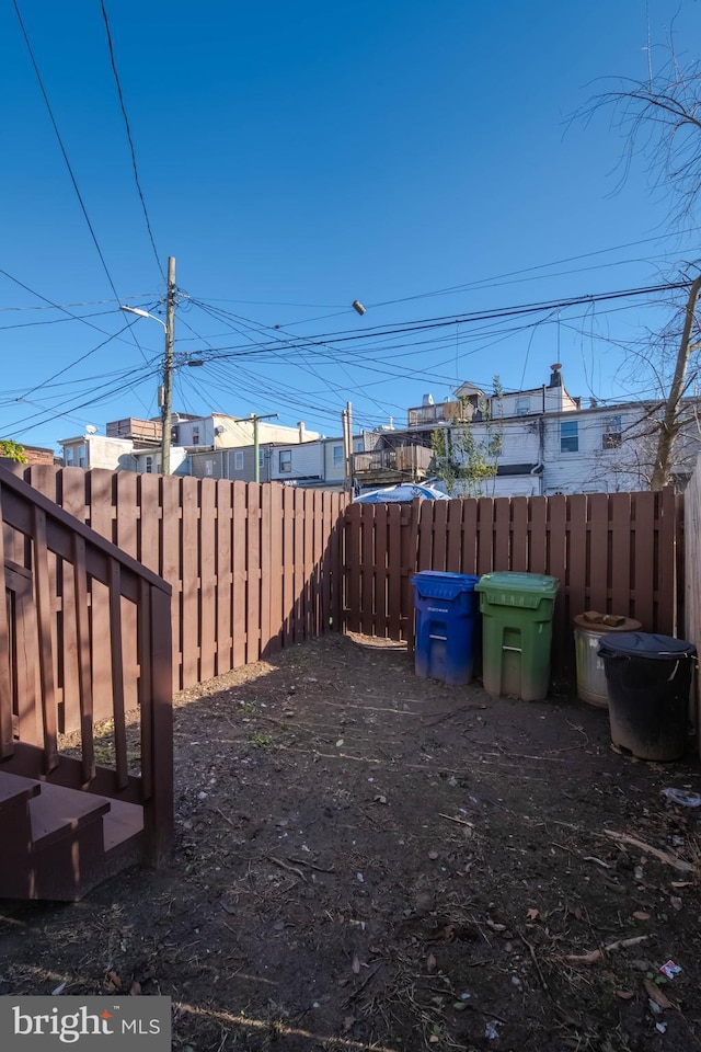 1121 Ward St, Baltimore, MD 21230 - view of fenced backyard