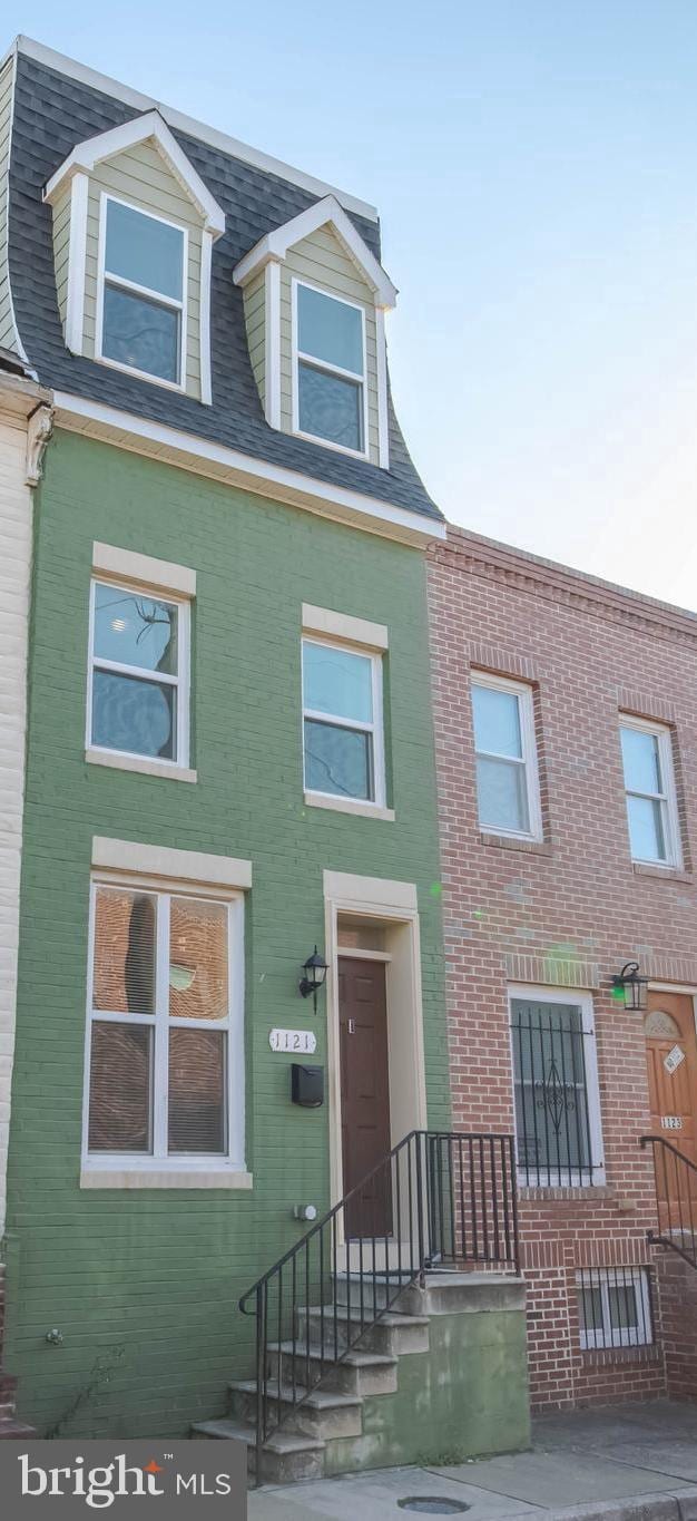 1121 Ward St, Baltimore, MD 21230 - view of front of home featuring brick siding