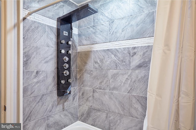 bathroom with walk in shower