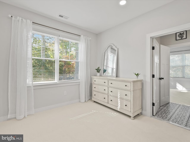 bedroom featuring carpet flooring