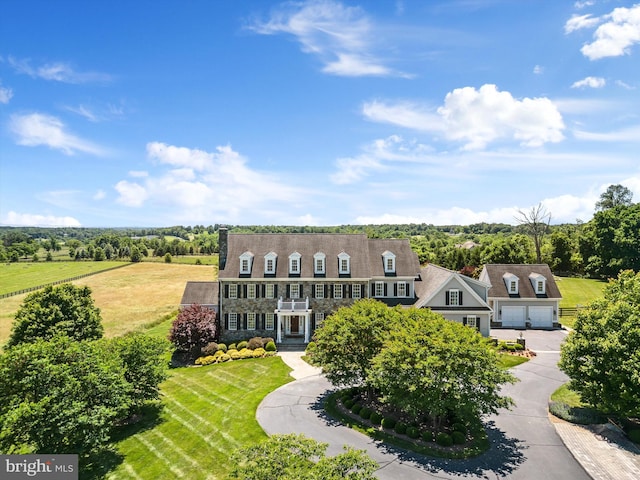 exterior space featuring a front lawn