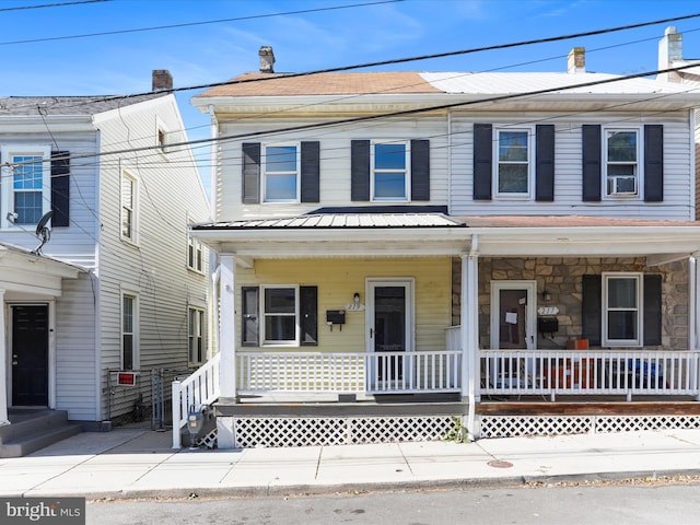view of front of house featuring covered porch