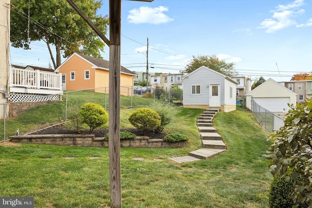 view of yard with an outbuilding