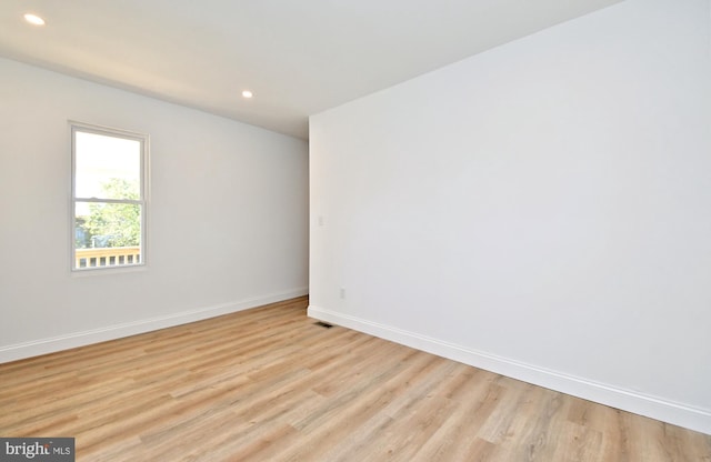 empty room featuring light hardwood / wood-style flooring