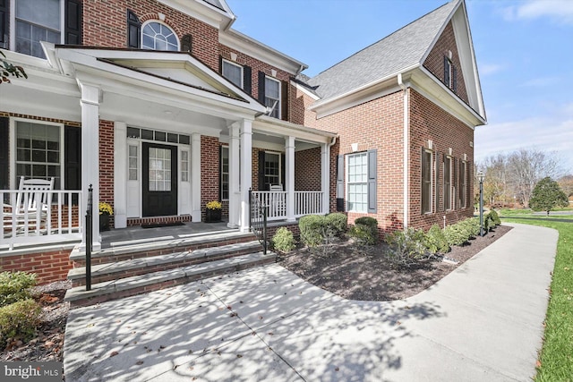 view of front facade featuring a porch