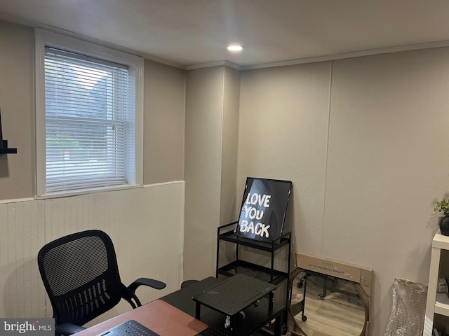 office with hardwood / wood-style floors