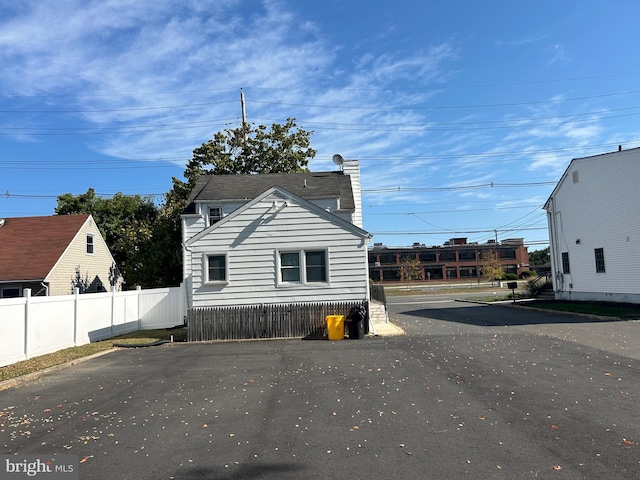 view of home's exterior