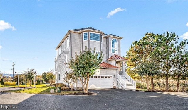 view of front of house featuring a garage