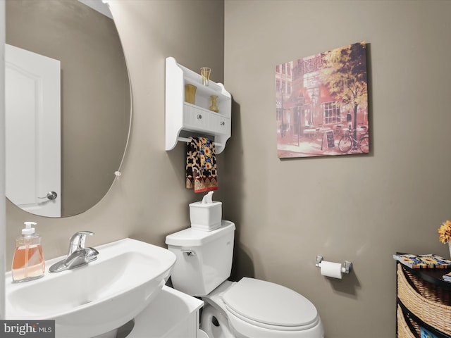 211 Glyndon Meadow Rd, Reisterstown, MD 21136 - bathroom featuring a sink and toilet
