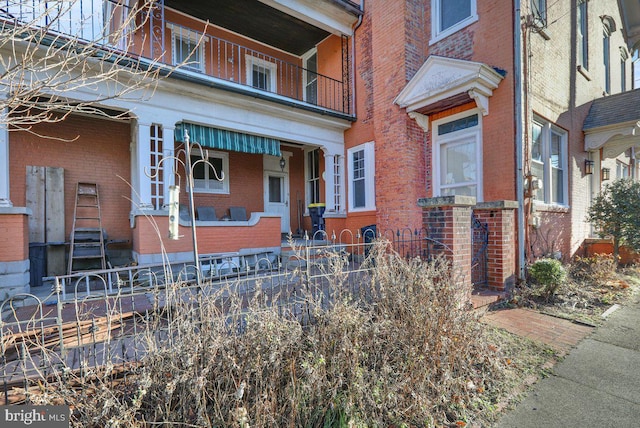 161 W High St, Womelsdorf, PA 19567 - entrance to property with brick siding