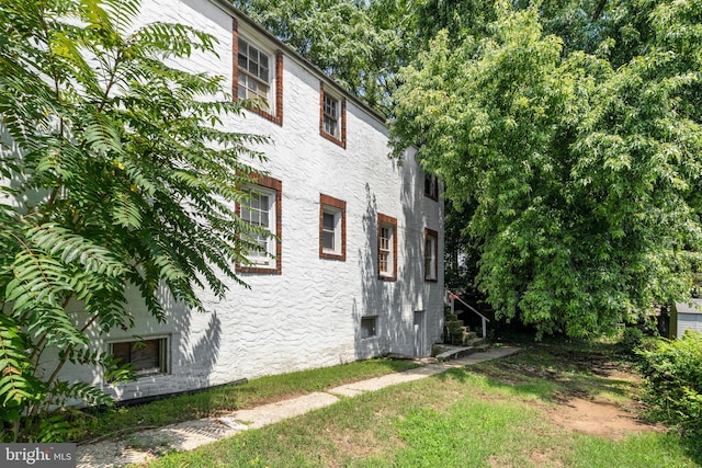 view of property exterior