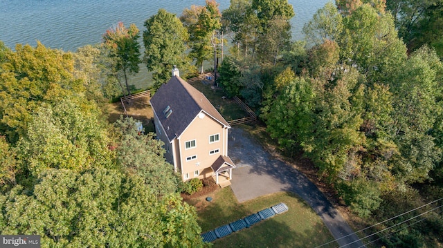 bird's eye view featuring a water view