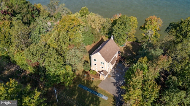 bird's eye view featuring a water view