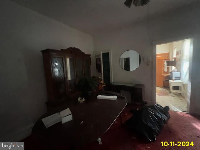 5426 Trinity St, Philadelphia, PA 19143 - view of bedroom