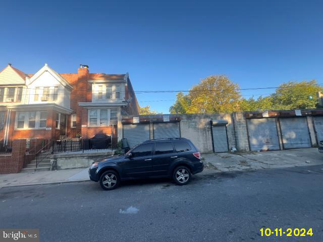5426 Trinity St, Philadelphia, PA 19143 - view of front of property