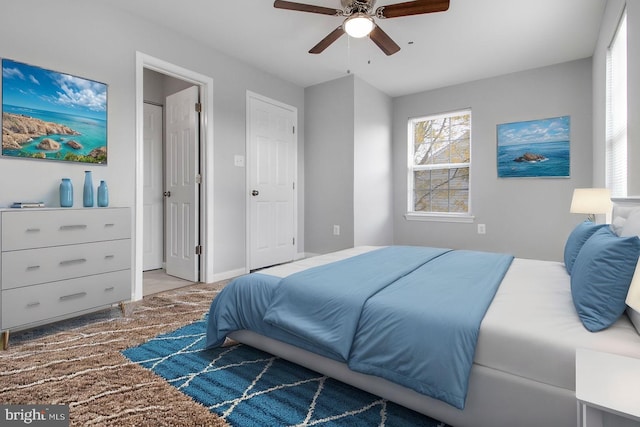 bedroom with ceiling fan