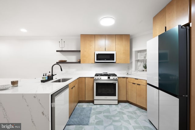 kitchen featuring stainless steel appliances, a sink, light floors, crown molding, and open shelves