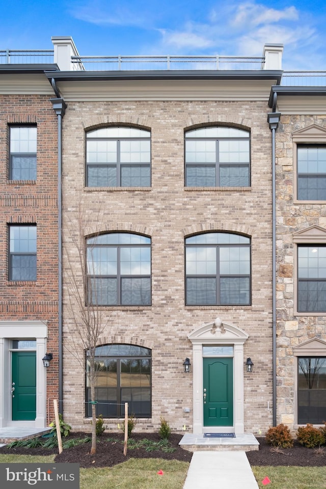 view of townhome / multi-family property