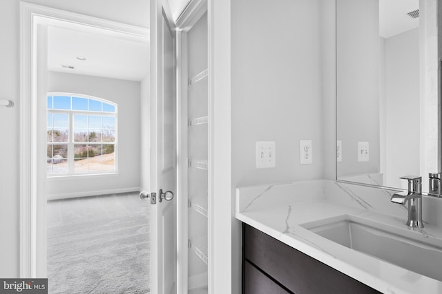 bathroom with vanity