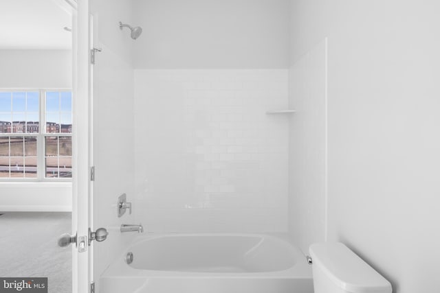 0 Triggerfish Dr, National Harbor, MD 20745 - bathroom featuring toilet and bathing tub / shower combination