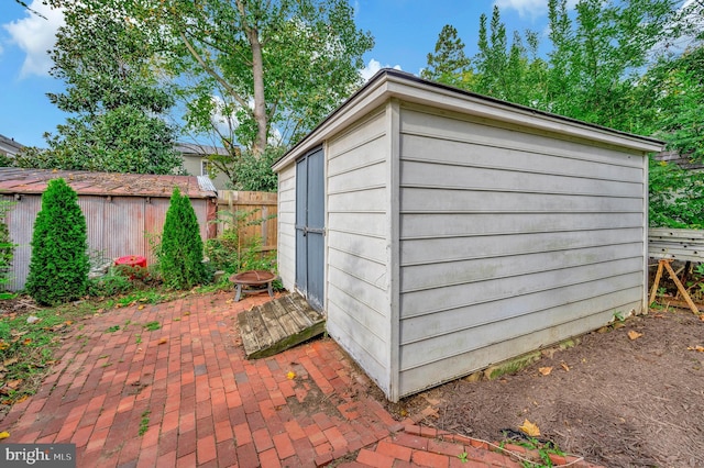 view of outbuilding