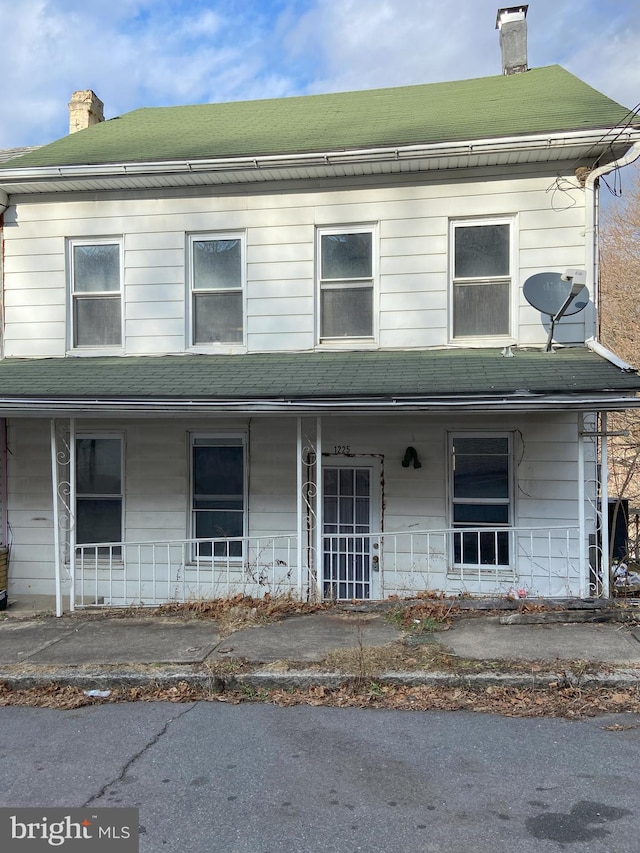 view of front of home with a porch