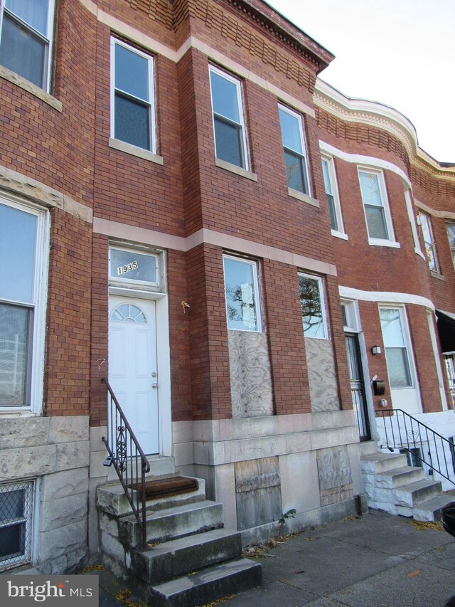 view of townhome / multi-family property