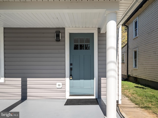 714 W Stephen St, Martinsburg, WV 25401 - view of exterior entry