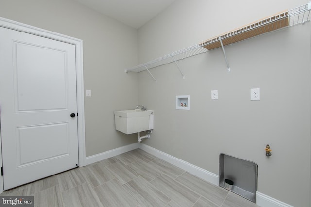 laundry area with washer hookup