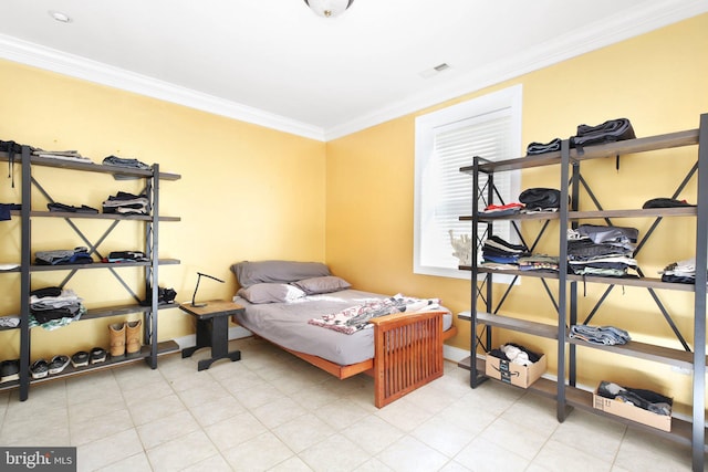 48 Old Creekside Rd, Fredericksburg, VA 22405 - bedroom featuring baseboards, visible vents, and ornamental molding