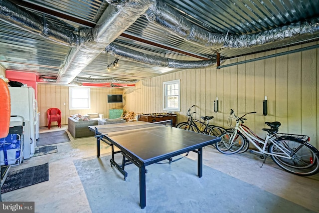 playroom featuring concrete floors