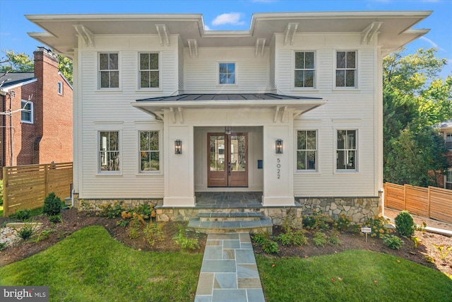 view of front facade with covered porch