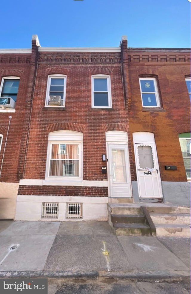 view of townhome / multi-family property