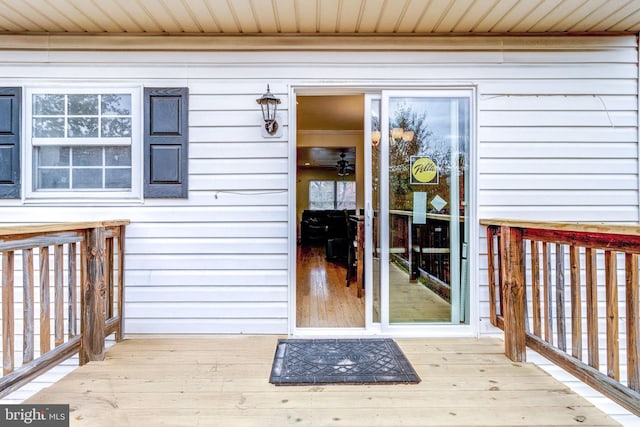 view of property entrance