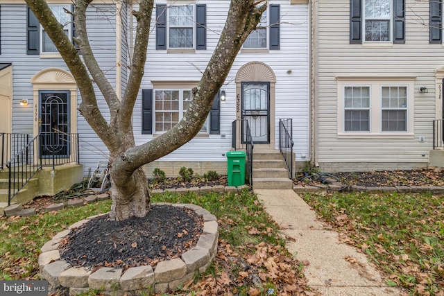 view of townhome / multi-family property