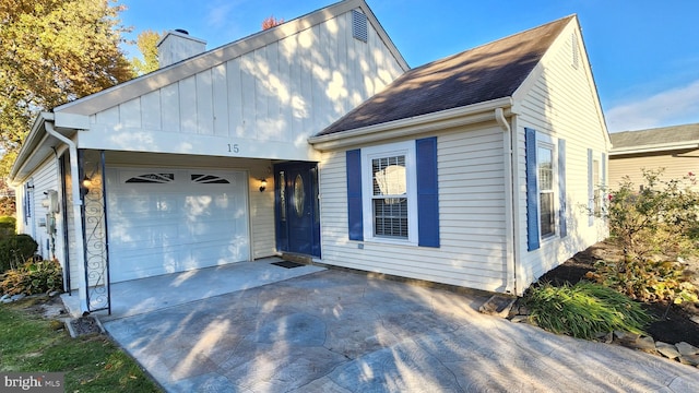 view of front of home featuring a garage