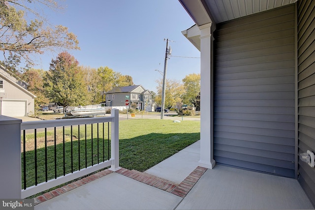 view of yard featuring a garage