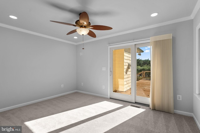 unfurnished room with ceiling fan, ornamental molding, and light carpet