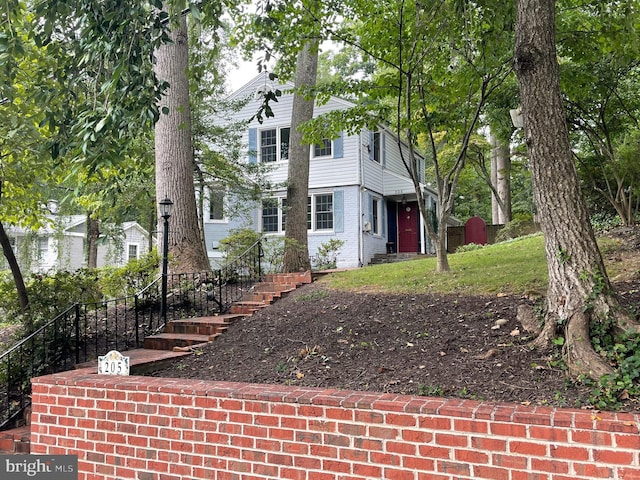 view of front of home