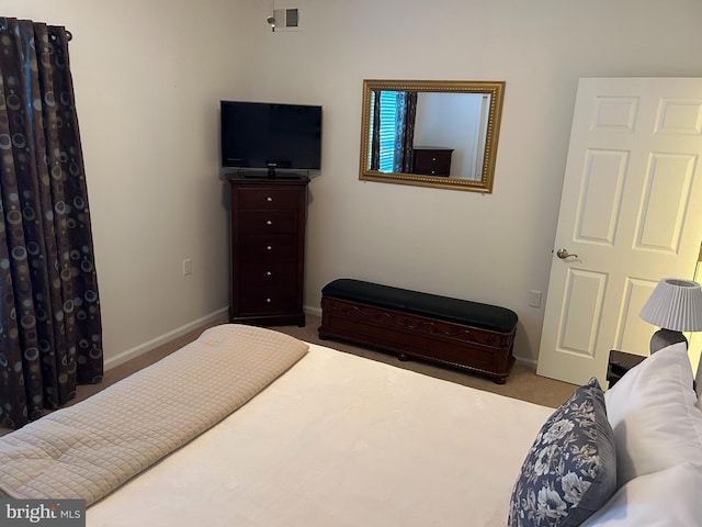 bedroom with carpet flooring