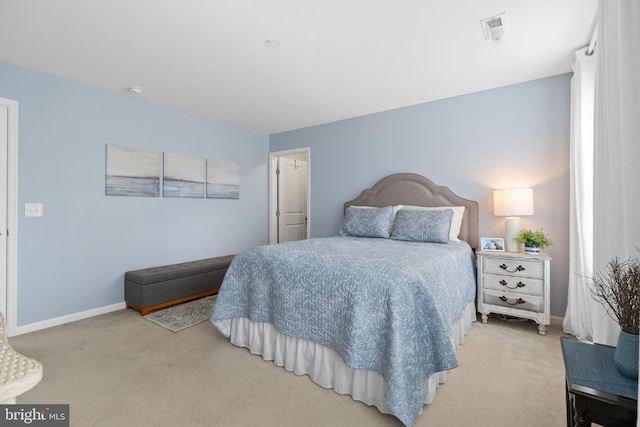 view of carpeted bedroom