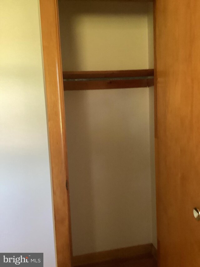 17604 Woodlawn Dr, Hagerstown, MD 21740 - view of closet