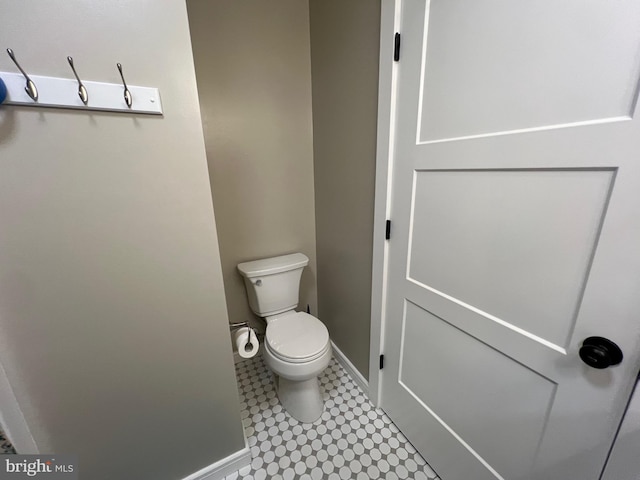 bathroom featuring toilet