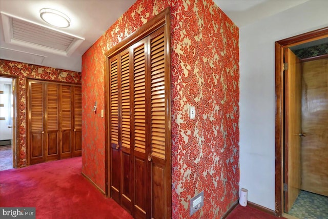 333 W Arch St, Frackville, PA 17931 - corridor featuring wallpapered walls and carpet floors