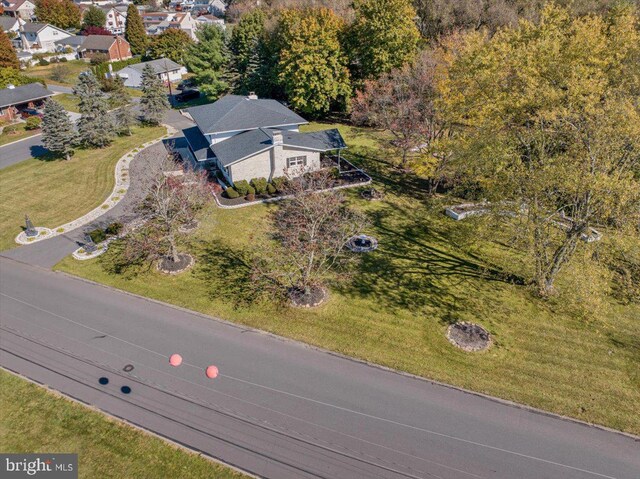 333 W Arch St, Frackville, PA 17931 - aerial view with a residential view