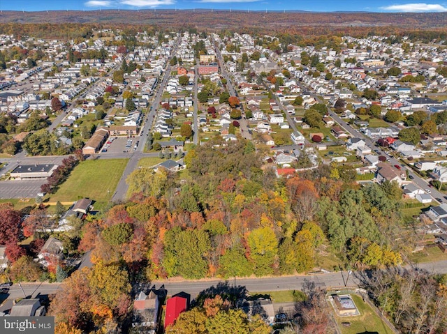 333 W Arch St, Frackville, PA 17931 - bird's eye view featuring a residential view