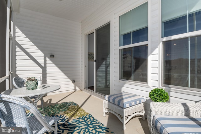 view of patio / terrace with covered porch